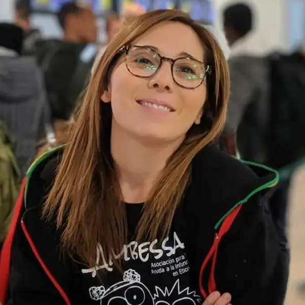 Olivia Román Molina - Ambessa
